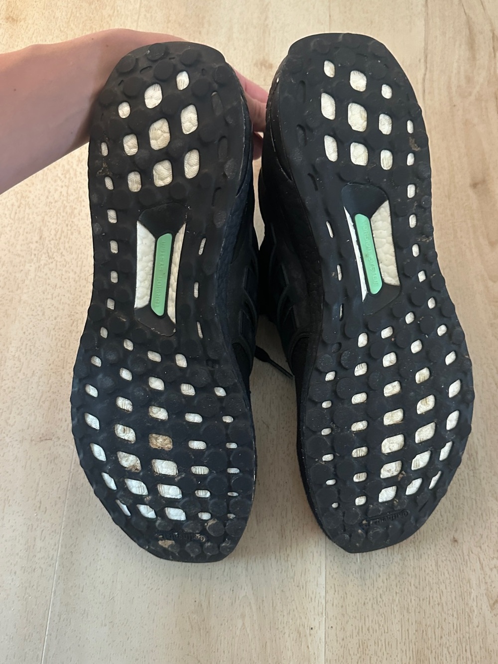 adidas Ultra Boost - Picture 5 of 6